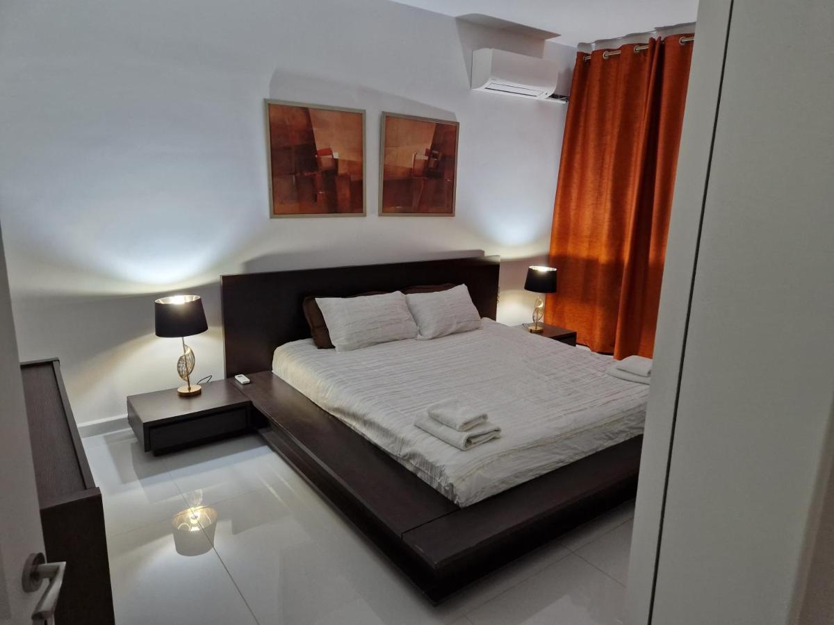 루카 Town Pent House 아파트 외부 사진